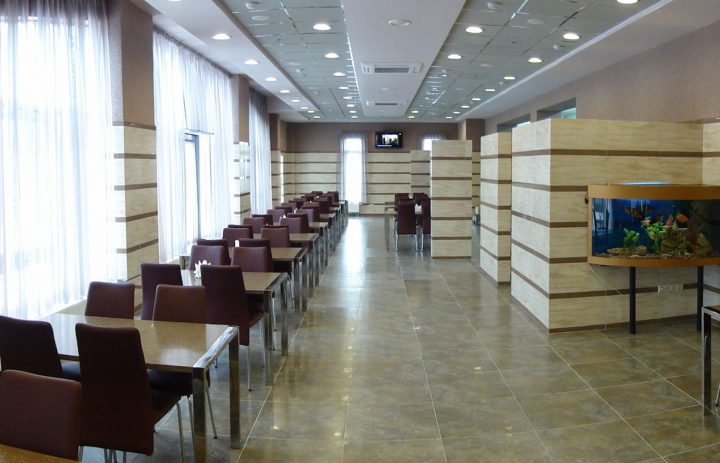  interery-ofisnogo-kompleksa-sensej-v-s-petropavlovskaya-borshhagovka9 
